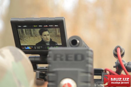 Botir Yaminov "Bevafo yor" klipining davomini suratga oldirdi